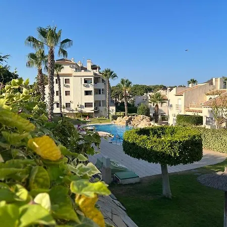 Apartament En Orihuela Costa Con Piscina